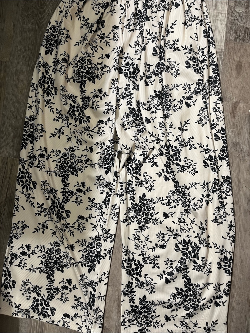Cider Cream Wide-Leg Pants with Black Floral Print